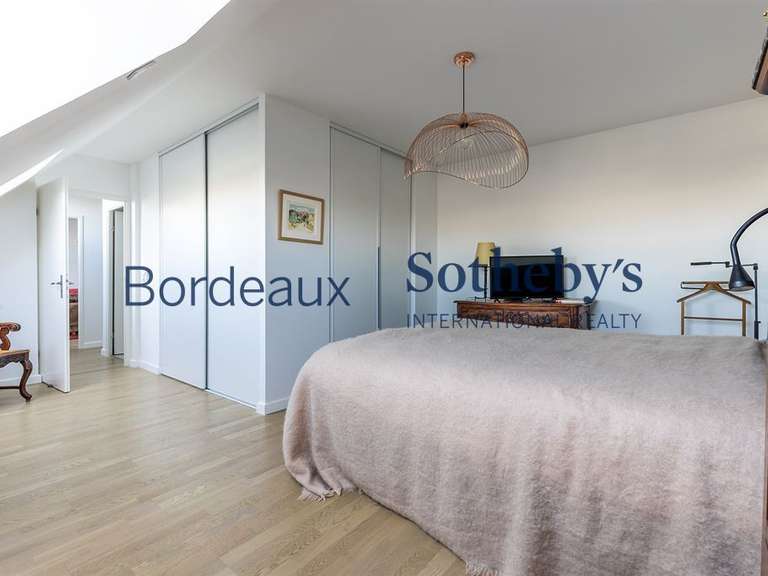 Appartement Bordeaux - 3 chambres - 160m²