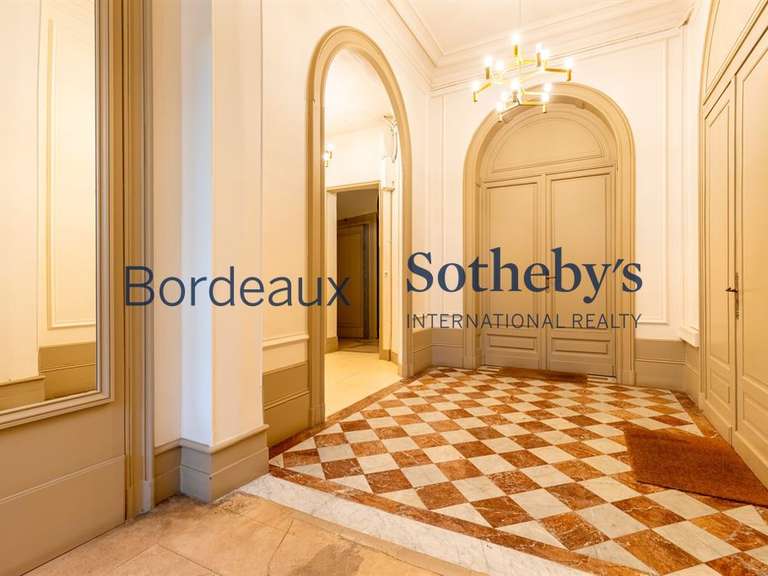 Appartement Bordeaux - 3 chambres - 260m²