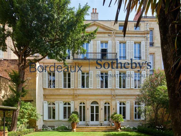 Appartement Bordeaux - 3 chambres - 260m²