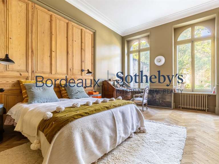 Appartement Bordeaux - 3 chambres - 260m²