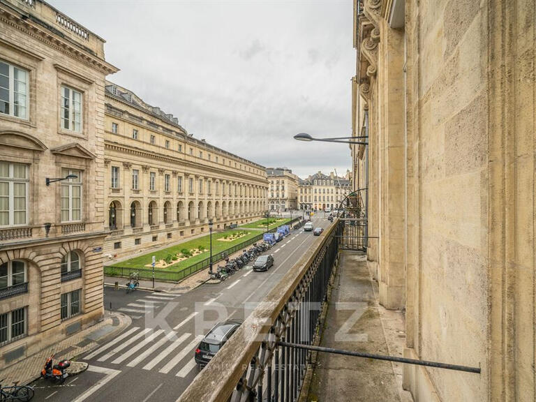 Appartement Bordeaux - 3 chambres - 217m²