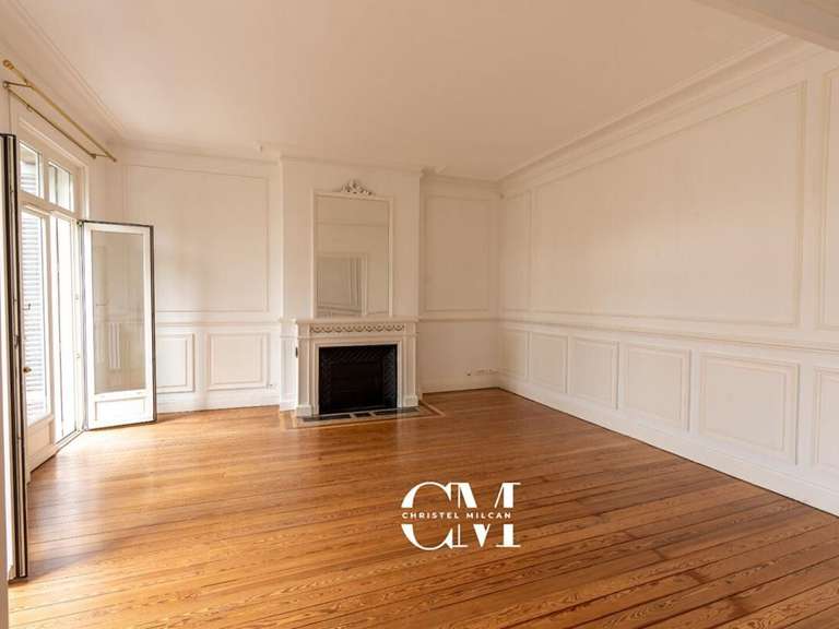 Apartment Bordeaux