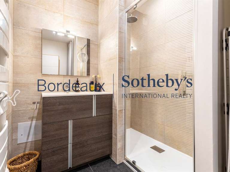 Appartement Bordeaux - 2 chambres - 104m²