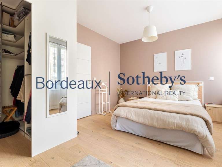 Appartement Bordeaux - 2 chambres - 104m²
