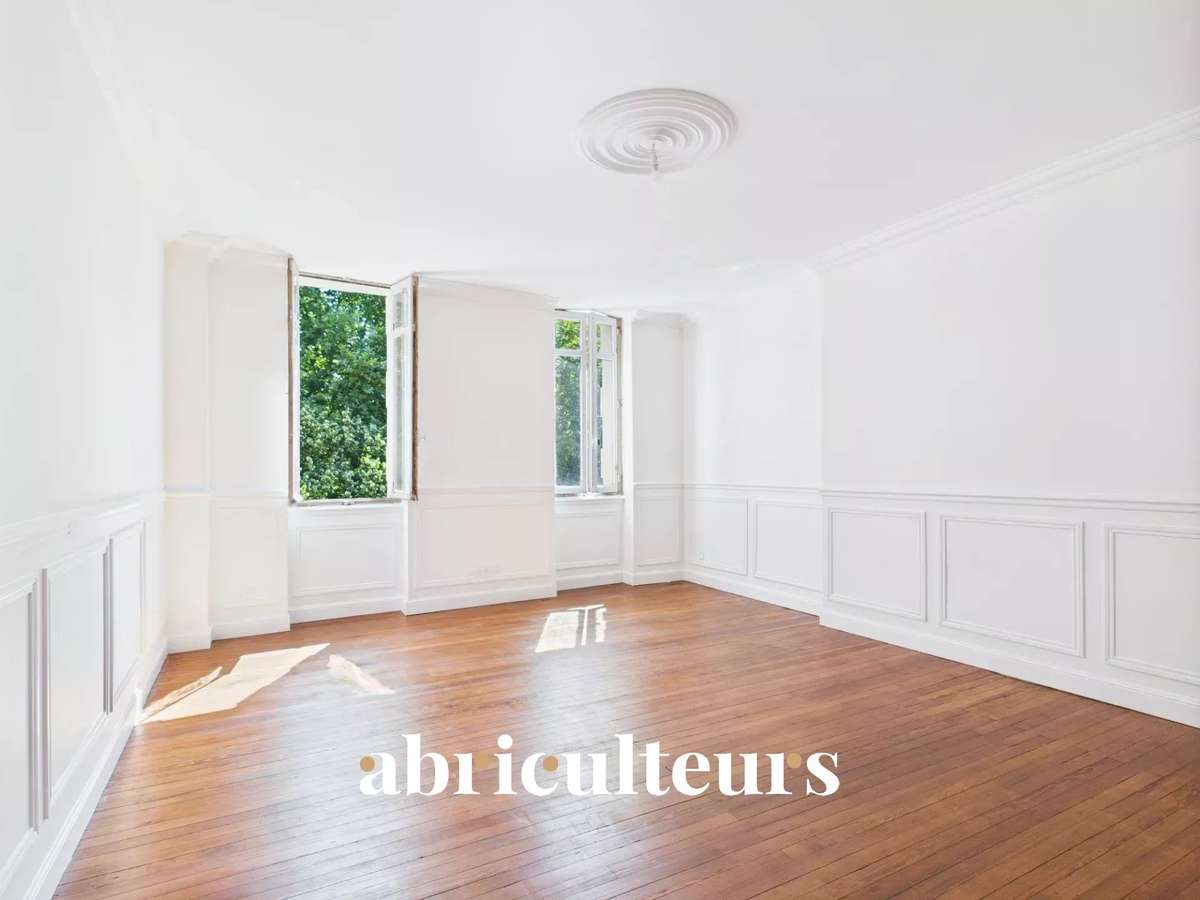 Apartment Bordeaux