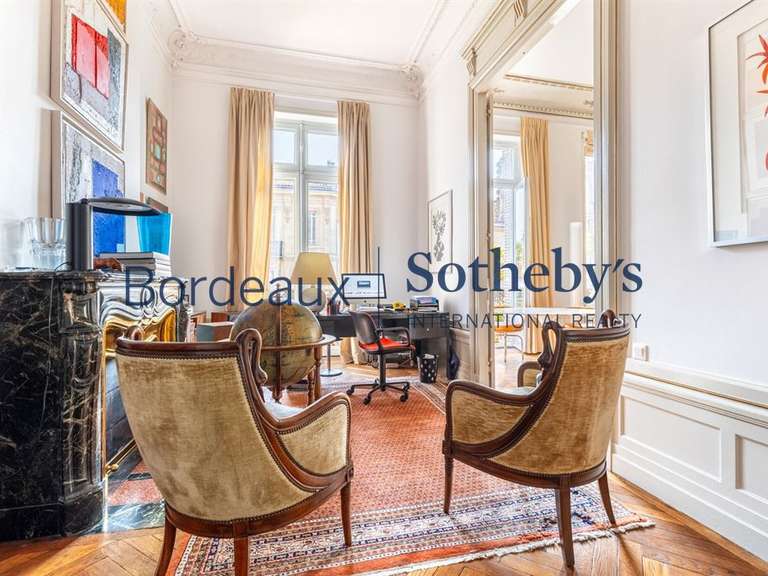 Appartement Bordeaux - 3 chambres - 195m²