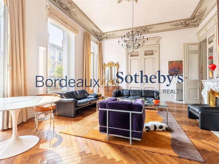 Appartement Bordeaux - 3 chambres - 195m²
