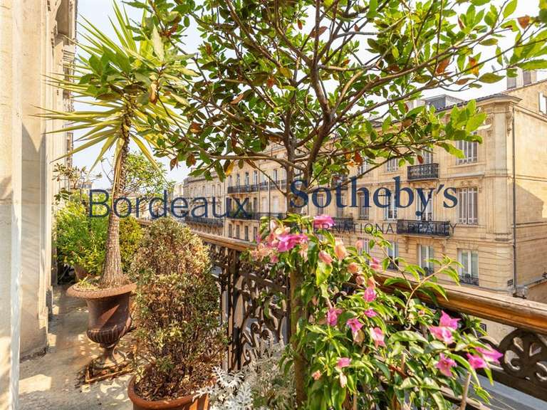 Appartement Bordeaux - 3 chambres - 195m²