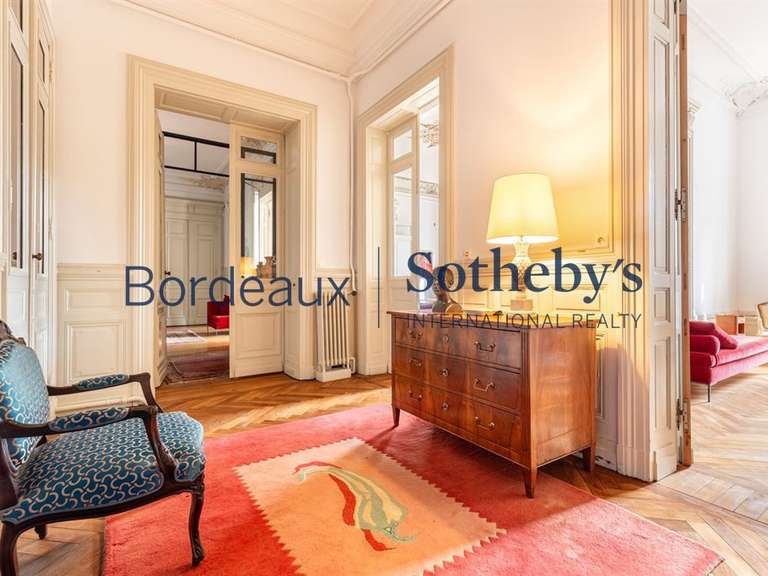 Appartement Bordeaux - 3 chambres - 195m²