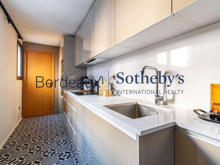 Appartement Bordeaux - 2 chambres - 85m²