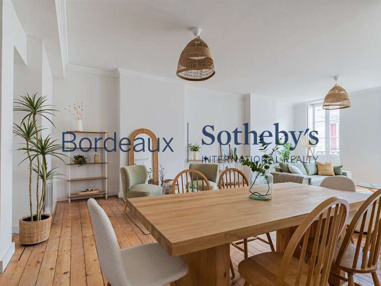 Appartement Bordeaux - 3 chambres - 119m²