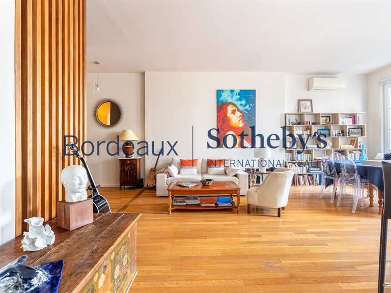 Appartement Bordeaux - 3 chambres - 115m²