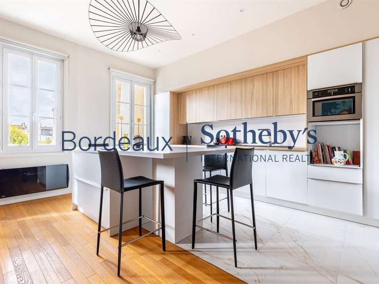 Appartement Bordeaux - 3 chambres - 115m²