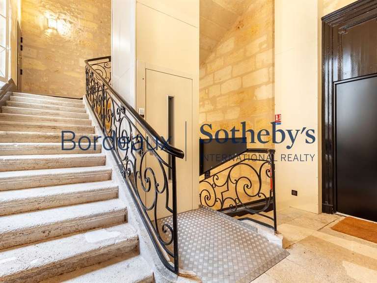 Appartement Bordeaux - 2 chambres - 80m²