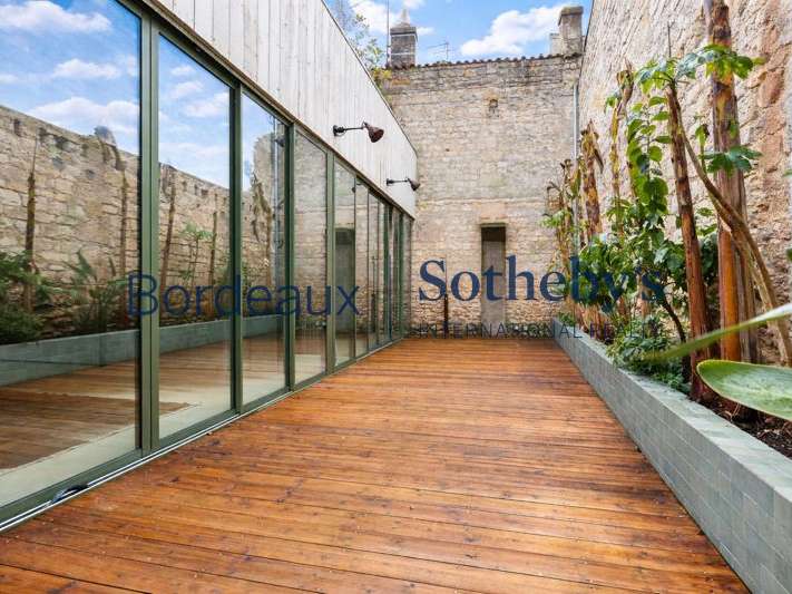 Appartement Bordeaux - 3 chambres - 168m²