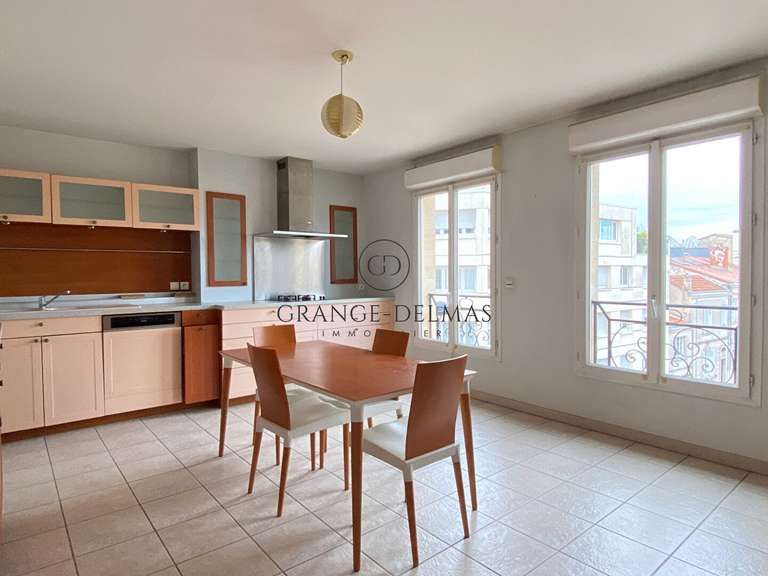 Appartement Bordeaux - 3 chambres - 162m²
