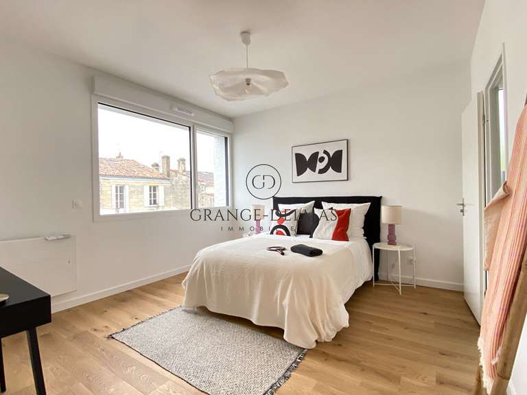Appartement Bordeaux - 3 chambres - 164m²