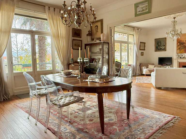 Appartement Bordeaux - 3 chambres - 172m²