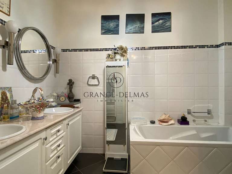 Appartement Bordeaux - 3 chambres - 172m²