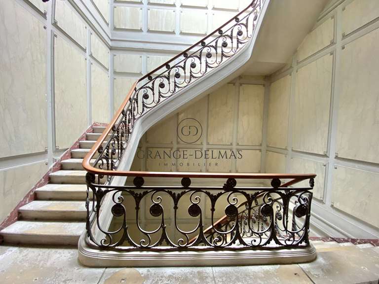 Appartement Bordeaux - 3 chambres - 184m²