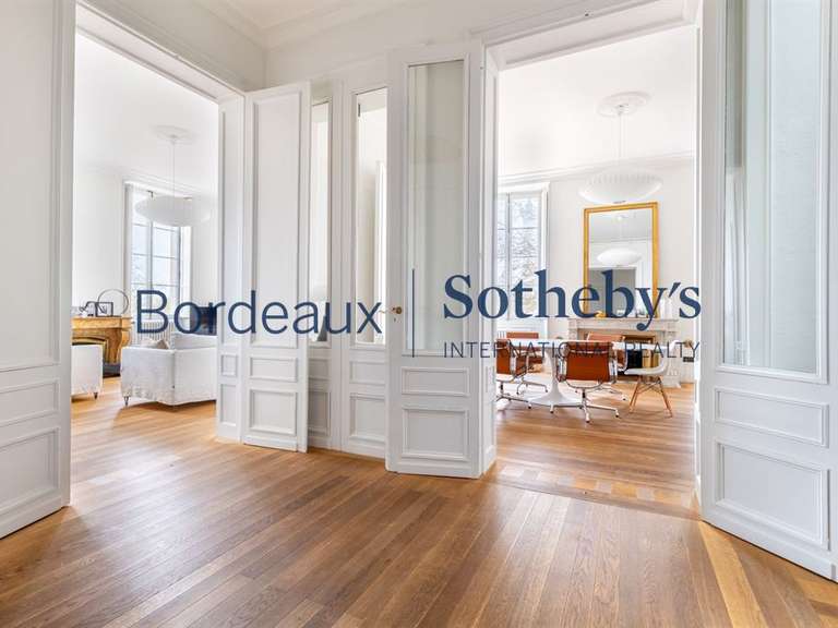 Appartement Bordeaux - 3 chambres - 160m²