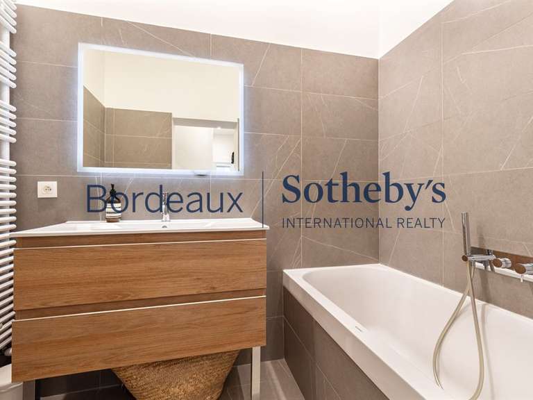Appartement Bordeaux - 3 chambres - 160m²