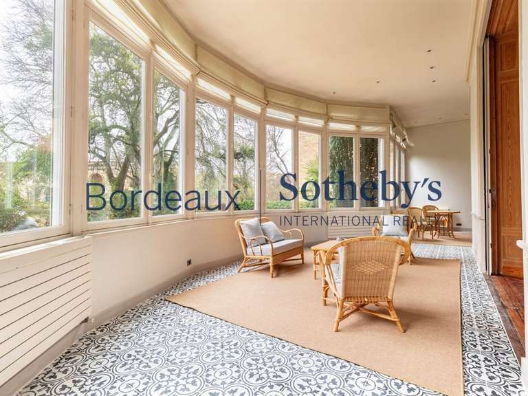 Appartement Bordeaux - 3 chambres - 334m²