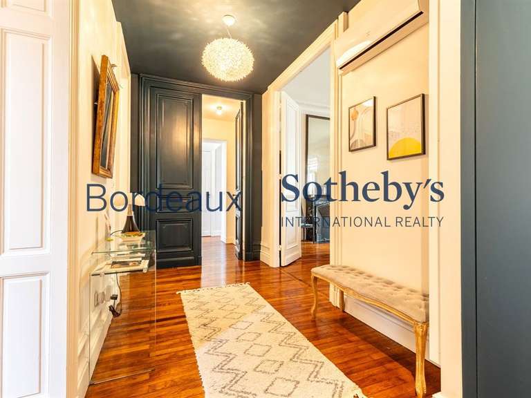 Appartement Bordeaux - 2 chambres - 126m²