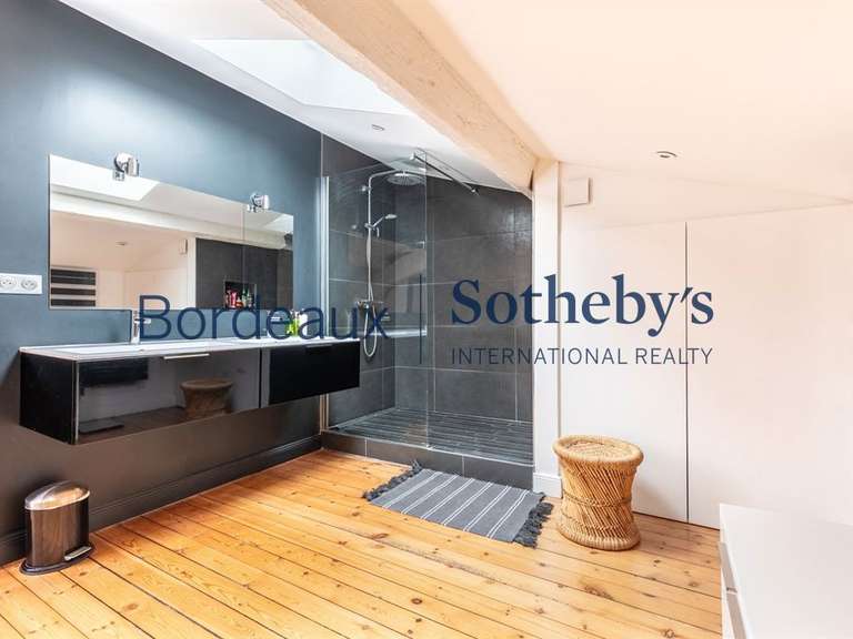Appartement Bordeaux - 3 chambres - 189m²