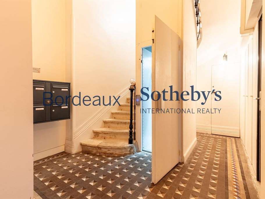 Apartment Bordeaux