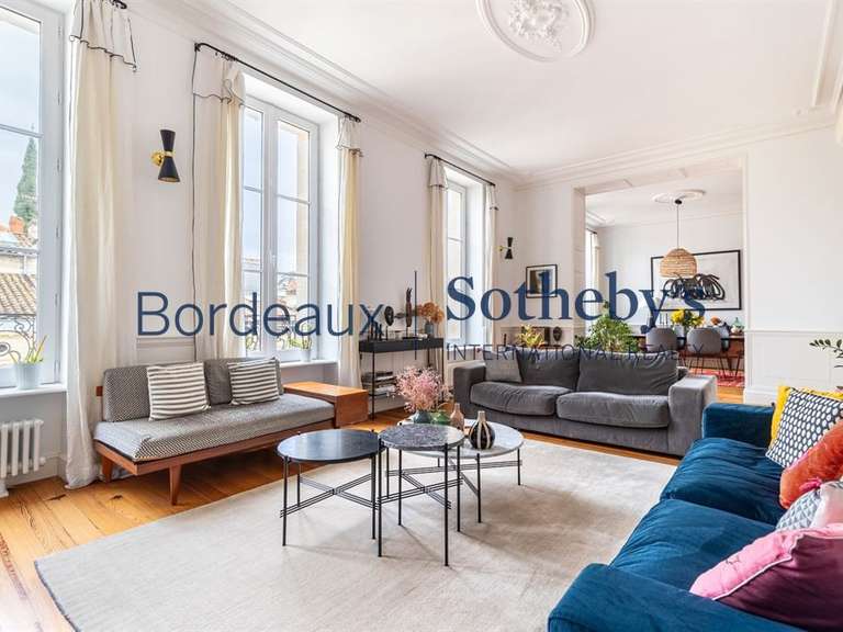 Appartement Bordeaux - 3 chambres - 189m²