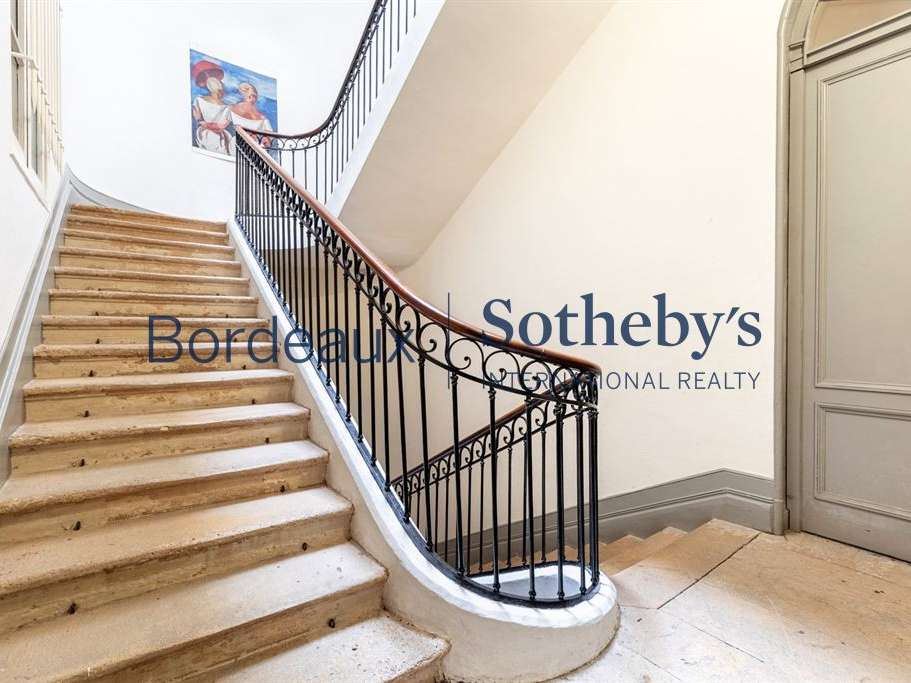 Apartment Bordeaux