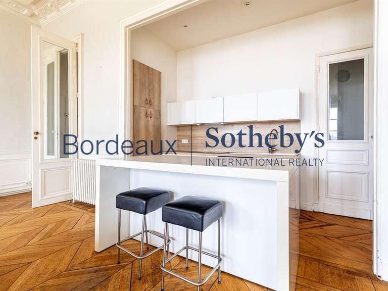 Appartement Bordeaux - 2 chambres - 118m²