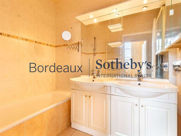 Apartment Bordeaux - 2 bedrooms - 93m²