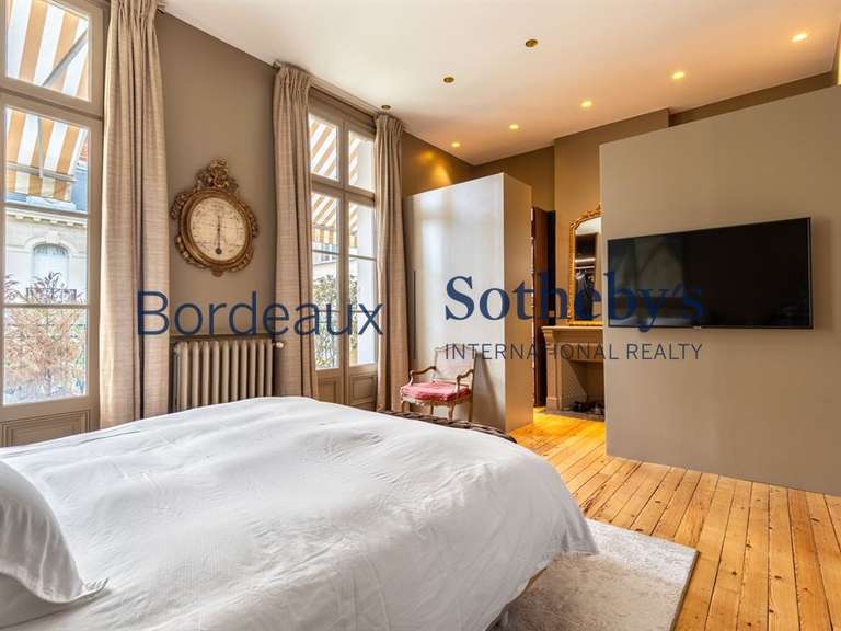 Appartement Bordeaux - 2 chambres - 130m²