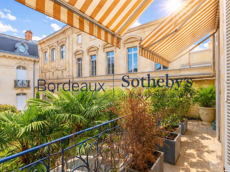 Appartement Bordeaux - 2 chambres - 130m²
