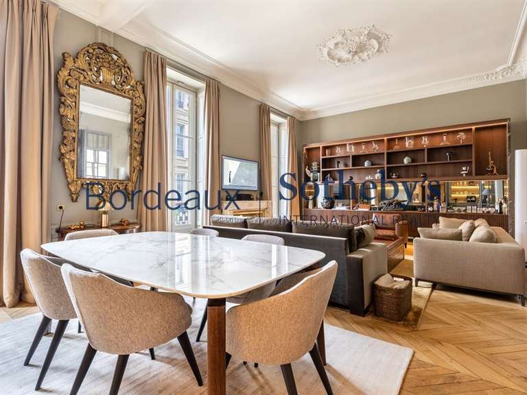 Appartement Bordeaux - 2 chambres - 130m²