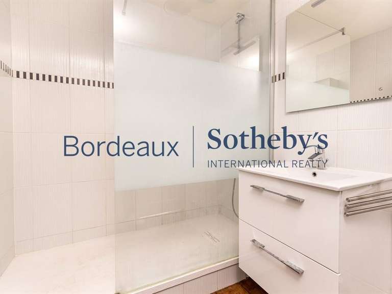 Appartement Bordeaux - 3 chambres - 130m²
