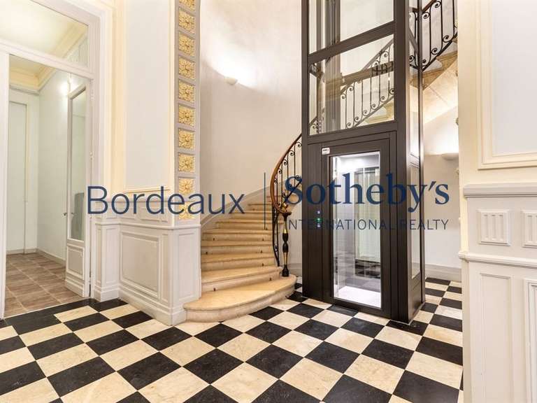 Appartement Bordeaux - 3 chambres - 143m²