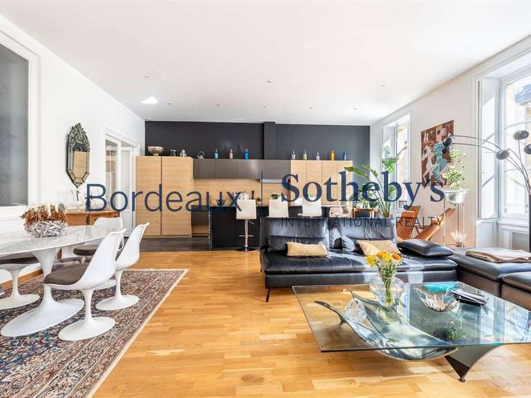 Appartement Bordeaux - 3 chambres - 143m²