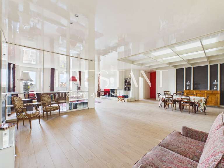 Appartement Bordeaux - 3 chambres - 199m²