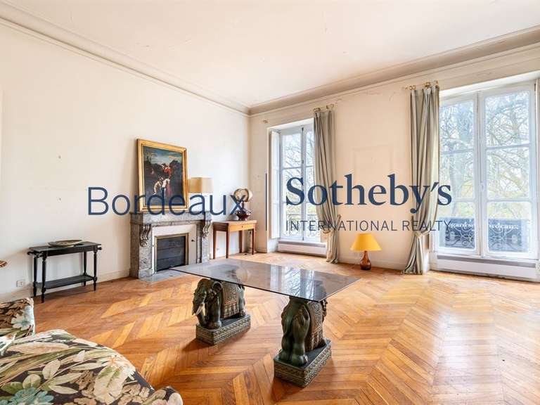 Appartement Bordeaux - 2 chambres - 121m²