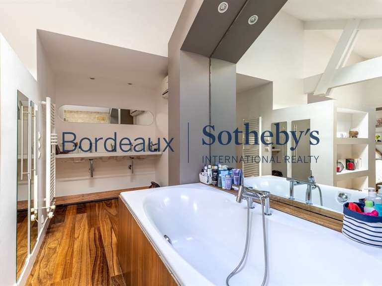 Appartement Bordeaux - 4 chambres - 385m²