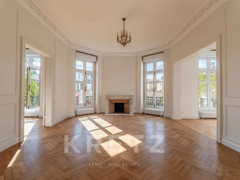 Apartment Bordeaux - 3 bedrooms - 224m²
