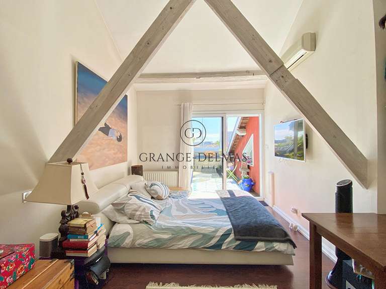 Appartement Bordeaux - 2 chambres - 200m²