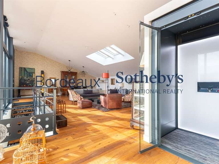 Appartement Bordeaux - 3 chambres - 258m²