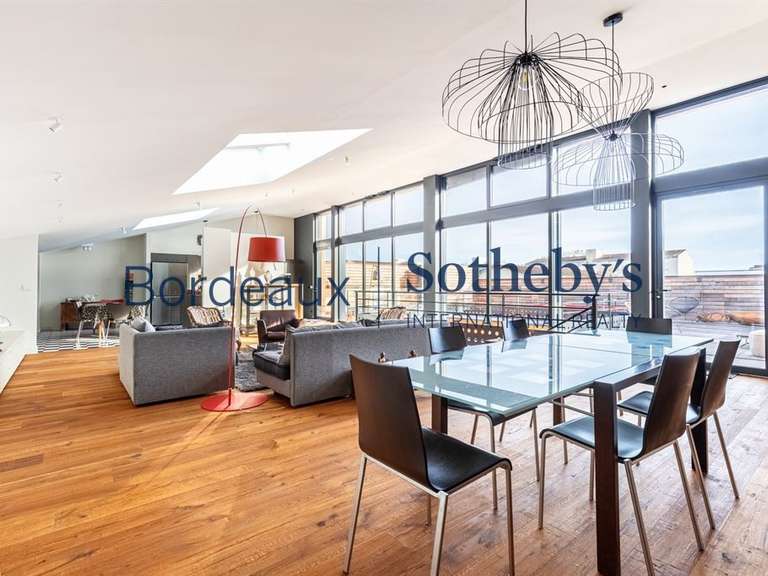 Appartement Bordeaux - 3 chambres - 258m²