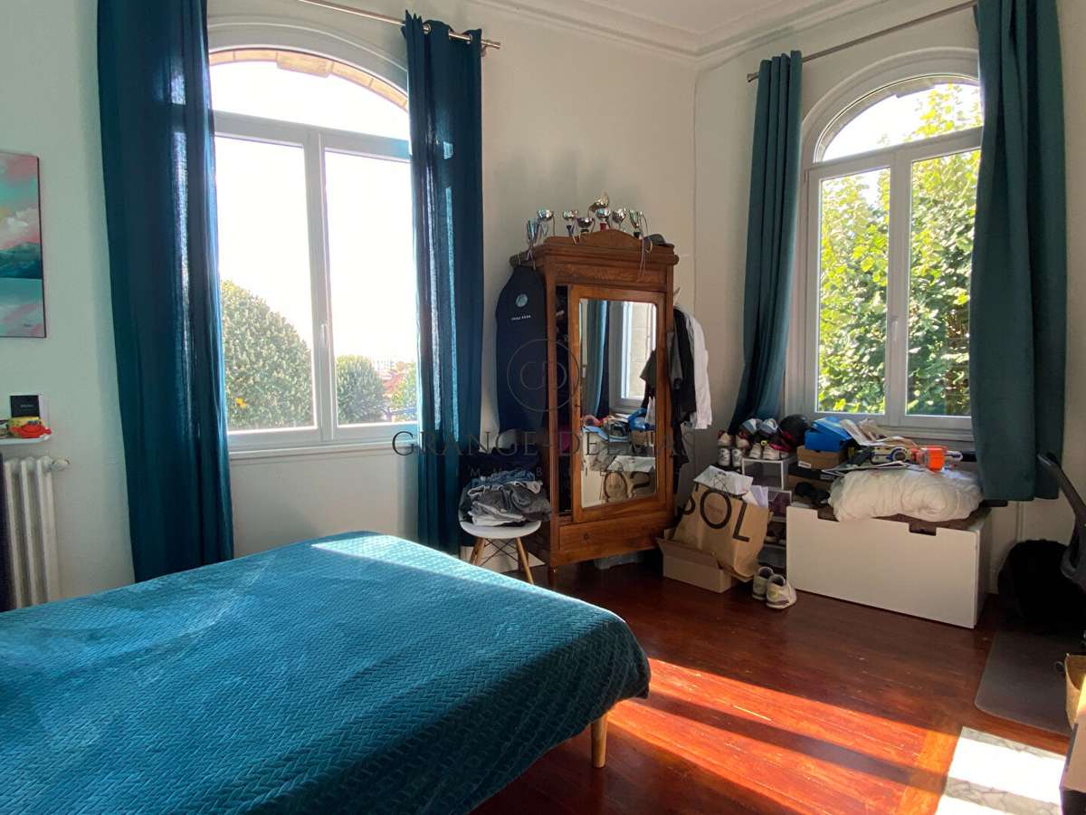 Apartment Bordeaux