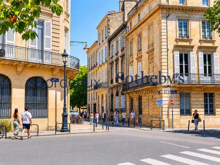 Appartement Bordeaux - 3 chambres - 250m²