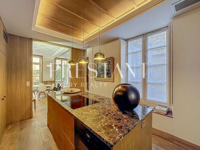 Appartement Bordeaux - 2 chambres - 106m²